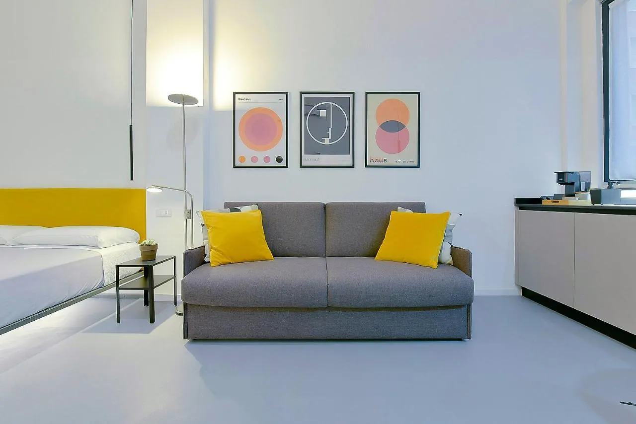 Mono Apartment